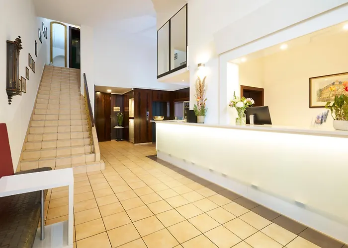 Hotel National